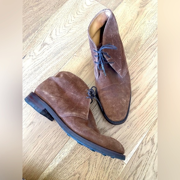 Loake 1880 classic kempton suede boot